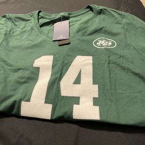 Woman’s NY Jets tee